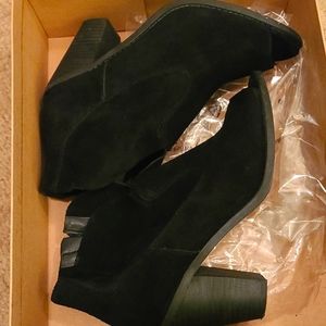 Jessica Simpson js chalotte split suede open toe boots size 7.5